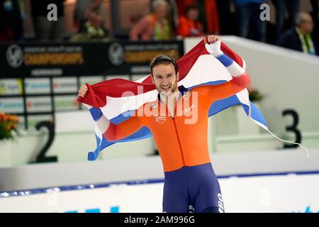 10-01-2020 SCAATSEN: ISU EK AFSTANDEN: Heerenveen Thomas Krol lors des Championnats européens de patinage de vitesse de l'UIP, le 10 janvier 2020 à Heerenveen, Pays-Bas. Photo par SCS/Soenar Chamod Banque D'Images