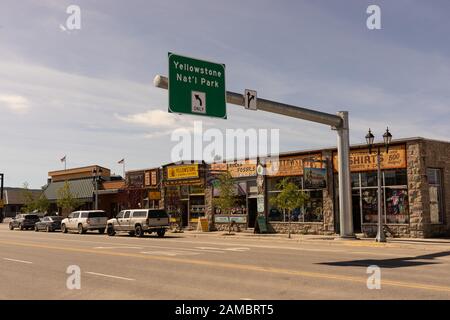 Strasse à West Yellowstone Plan mit zum Nationalpark Banque D'Images