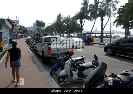 Pattaya, Thaïlande - 22 Décembre 2019: Beach Road Banque D'Images