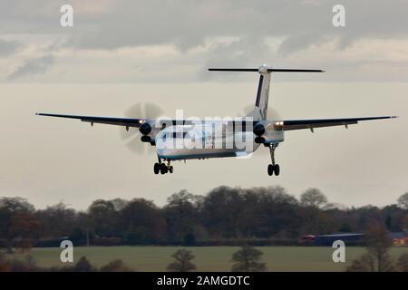 G-JEDT Flybe de Havilland Canada DHC-8-402Q Dash 8 Banque D'Images