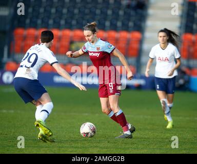 Londres, ANGLETERRE - 12 janvier:.Martha Thomas de West Ham United WFC pendant la Super League féminine de Barclays FA entre Tottenham Hotspur et West Ham United au Hive Stadium, Londres, Royaume-Uni, le 12 janvier 2020. (Photo de AFS/Espa-Images) Banque D'Images