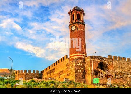 Tour de l'horloge du château d'Erzurum en Turquie Banque D'Images