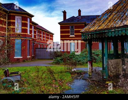 Hôpital de Whitchurch, abandonné et en déclin Banque D'Images