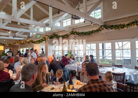 Vue intérieure du restaurant Piatti à Danville, Californie, 28 novembre 2019. () Banque D'Images