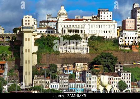 Elevador Lacerda, Place Cayru, Cidade Baixa, Salvador, Bahia, Brésil Banque D'Images