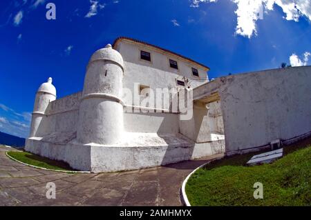 Fort De Monte Serrat (São Felipe), Todos Os Santos Bay, Salvador, Bahia, Brésil Banque D'Images