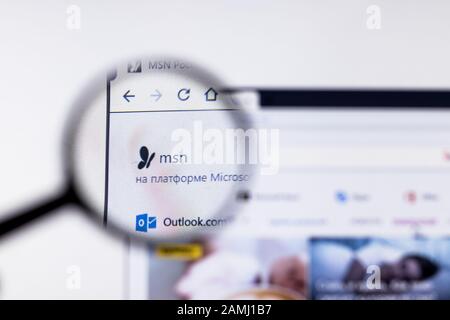 Saint-Petersburg, Russie - 10 janvier 2020: Page du site MSN sur l'affichage d'un ordinateur portable avec logo, éditorial illustratif Banque D'Images