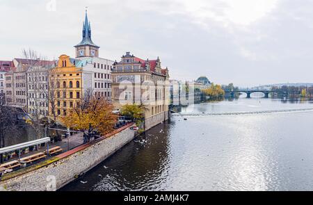 Vue Depuis Le Pont Charles, Prague, République Tchèque Banque D'Images