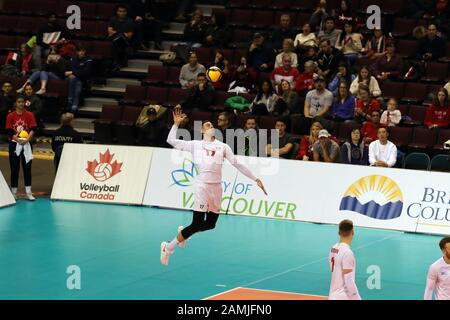 TEAM Canada Senior Men's Volleyball intérieur Banque D'Images