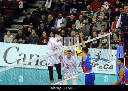 TEAM Canada Senior Men's Volleyball intérieur Banque D'Images