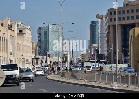 Doha, Qatar - novembre 21. 2019, rue Ali Bin Abdullah Banque D'Images