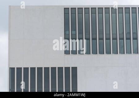 Le nouveau Centre NS-Documentation sur le site de l'ancienne "Maison Brown" sur Brienner Straße à proximité de Königsplatz. [traduction automatique] Banque D'Images