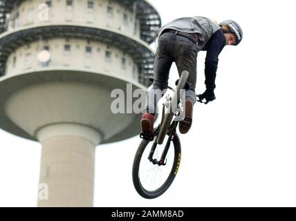 Tournoi de VTT au Mash de Munich à l'Olympiapark de Munich. [traduction automatique] Banque D'Images