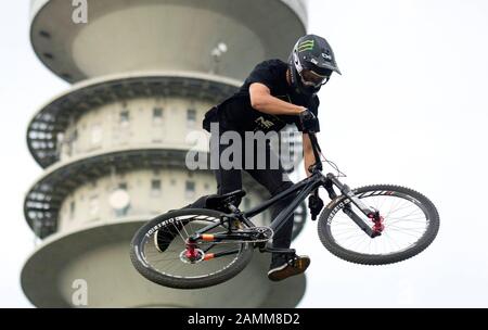 Tournoi de VTT au Mash de Munich à l'Olympiapark de Munich. [traduction automatique] Banque D'Images