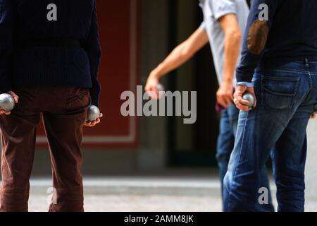 Joueur de Boule dans le Hofgarten de Munich. [traduction automatique] Banque D'Images