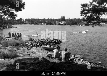 Besuch im Badeort Norrsundet am Bothnischen Meerbusen, 1969. Visite de la station balnéaire de Norrsundet dans le golfe de Bothnia, 1969. Banque D'Images