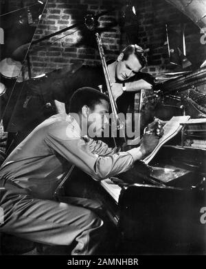 POITIER,NEWMAN, PARIS BLUES, 1961 Banque D'Images