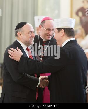 14 janvier 2020, Varsovie, Mazovian, Pologne: Réunion du nouvel an Du Couple présidentiel Avec Des Représentants des Églises Et des associations religieuses Ainsi que des minorités nationales Et Ethniques Présentes dans Poland..in la photo: Michael SCHUDRICH,WOJCIECH POLAK,TOMASZ MISKIEWICZ. (Image De Crédit : © Hubert Mathis/Zuma Wire) Banque D'Images