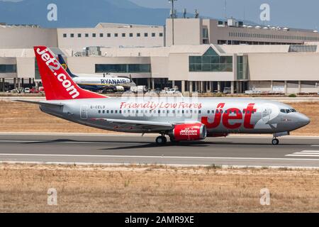 Palma de Majorque, Espagne - 21 juillet 2018 : avion Jet2Boeing 737 à l'aéroport de Palma de Majorque (PMI) en Espagne. Boeing est une base constructeur d'avions Banque D'Images