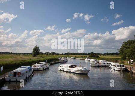 Maison de vacances à Ludham nautique pont sur les Norfolk Broads. Banque D'Images