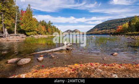 Étang de la Jordanie, l'Acadia National Park, Maine, USA Banque D'Images