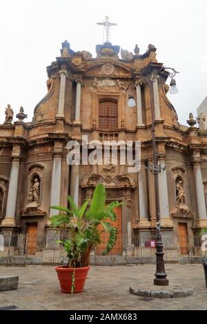 Eglise de Saint Anne la Merci / chiesa di Sant'Anna la Misericordia, Palerme Banque D'Images