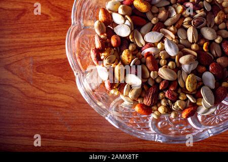 D'un coup de coin sur une table orange dryfruits Banque D'Images