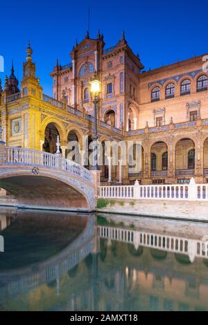 Séville, Espagne. 7 juillet 2018. La Plaza de España dans le Parque de María Luisa à Séville. Banque D'Images