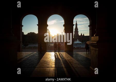 Séville, Espagne. 7 juillet 2018. La Plaza de España dans le Parque de María Luisa à Séville. Banque D'Images