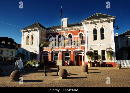 St Brelades Salle paroissiale St Aubin Jersey Channel Islands. Bâtiment coloré Channel Islands Banque D'Images