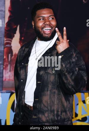 Hollywood, LOS ANGELES, CALIFORNIE, États-Unis - 14 JANVIER: Le chanteur Khalid arrive au Los Angeles Premiere Of Columbia Pictures 'Bad Boys For Life' tenu au cinéma chinois IMAX TCL le 14 janvier 2020 à Hollywood, Los Angeles, Californie, États-Unis. (Photo De Xavier Collin/Image Press Agency) Banque D'Images