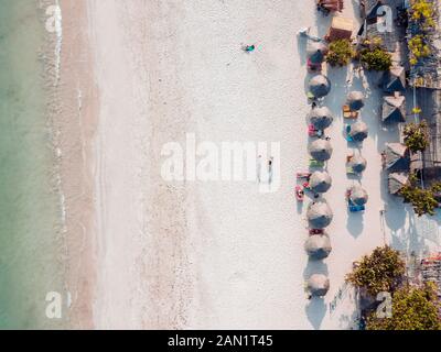 Vue aérienne de la plage de Tanjung aan, Lombok, Indonésie Banque D'Images