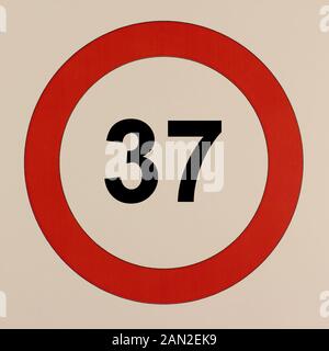Illustration des Straßenverkehrszeichen 'Maximale Geschwindigkeit 37 km / Stunde" Banque D'Images