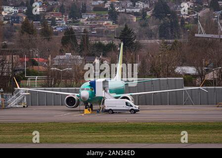 737 avions nouvellement assemblé MAX pré-final l'objet d'essais en vol sur Renton Field avant leur premier vol Banque D'Images