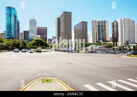 Honolulu, Oahu, Hawaii - Novembre 04, 2019 : paysage urbain dans le centre-ville d'Honolulu. Honolulu est la capitale et la plus grande ville de l'État américain du Maine Banque D'Images