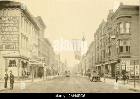 Dubuque et son voisinage . Fenelon Place Ascenseur. V^ f- : ! ?n. La quatrième rue. Tlteatre Rue principale nord depuis la quatrième. Banque D'Images