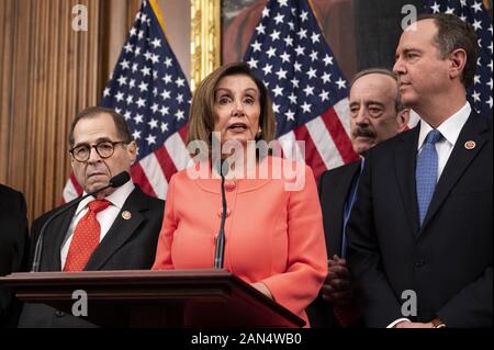 Washington, DC, USA. 15 Jan, 2020. 15 janvier 2020 - Washington, DC, United States : représentante américaine Nancy Pelosi (D-CA) s'exprimant lors de la cérémonie de signature d'engrossment les articles de mise en accusation. Crédit : Michael Brochstein/ZUMA/Alamy Fil Live News Banque D'Images