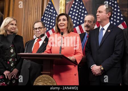 Washington, DC, USA. 15 Jan, 2020. 15 janvier 2020 - Washington, DC, United States : représentante américaine Nancy Pelosi (D-CA) s'exprimant lors de la cérémonie de signature d'engrossment les articles de mise en accusation. Crédit : Michael Brochstein/ZUMA/Alamy Fil Live News Banque D'Images