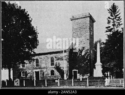 Le parsonage entre deux manoirs ; Annales de l'Clover-Reach . L'ANCIENNE ÉGLISE ET PRESBYTÈRE SÉMINAIRE ANDWASHINGTON La vue est prise Iroin l'arrière de l'ancien presbytère, et g:Séminaire ivesWashington dans ses premiers jours.. Vieux Fort en pierre, construit en 1772, et monument de David Williams, un des ravisseurs de Major André. Microsoft® NUMÉRISÉS PAR LE MINISTÈRE DE LA NATURE SAUVAGE. pages, les initiales G. R., en plus d'un sceau, dans lequel thelion endémiques de l'Angleterre est un chef de fonction. La première entrée est Mars 28th, 1775, et articles recordsthe d'accord entre l'consistoriesof Squampamock et Claverack. Banque D'Images