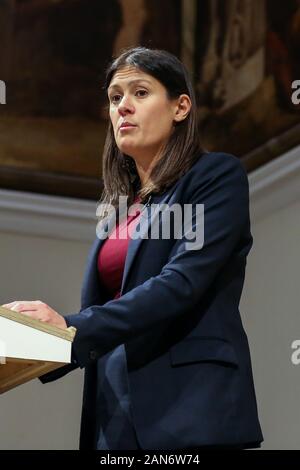 Le centre de Londres, UK 15 Jan 2020 - Parti du Travail candidat à la direction de Lisa Nandy parle aux membres de la Royal Society of Arts, Manufactures et Commerce (RSA) dans le centre de Londres sur le rôle international de la Grande-Bretagne à la suite de l'UK son départ de l'Union européenne le 31 janvier 2020, dans le cadre de sa tentative de pour le leader du Parti du Travail. Credit : Dinendra Haria/Alamy Live News Banque D'Images