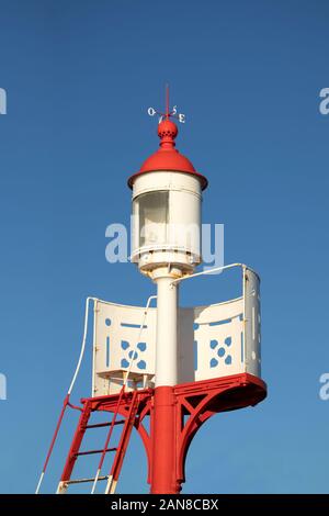 Tour maritime avec phare.Vintage.Points essentiels Banque D'Images