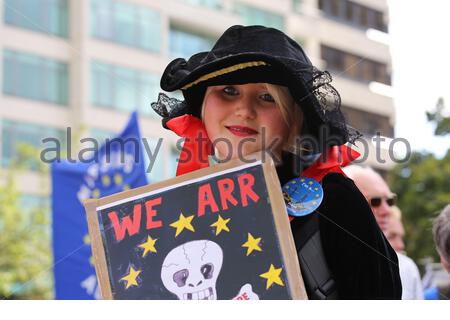 Un participant lors d'un rassemblement pro-Rester à Londres pendant le week-end comme anti-Brexit sentiments sont élevés. Banque D'Images