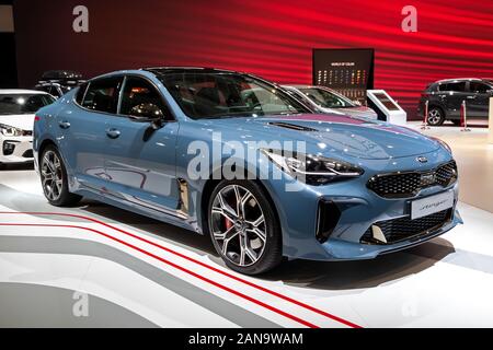 Bruxelles - JAN 9, 2020 : Nouveau 2020 Kia GT berline sport Stinger modèle présenté à l'Autosalon 2020 Bruxelles Salon de l'automobile. Banque D'Images