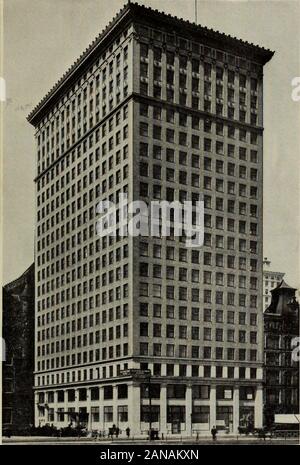 Grands bâtiments de Chicago et New York . MONTGOMERY WARD & Co., Chicago. R. E. €CHMIDT, architecte. (62) ^1. Bâtiment McCormick Michigan Ave. et Van Buren St., Chicago UNE Holabirii Roche. Chicaeo, architectes. Geo. A. Fuller Co.. Chicaeo. Les entrepreneurs. (65) Banque D'Images