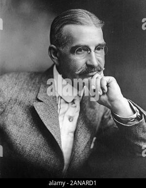 L. Frank Baum (1856-1919) écrivain américain vers 1911 Banque D'Images