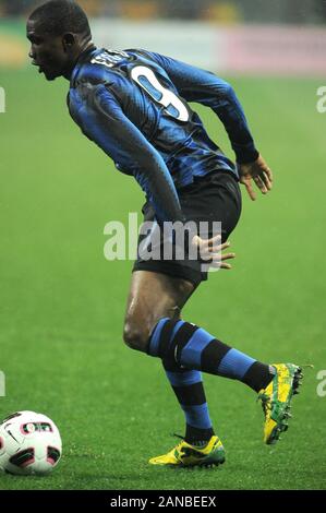 Milan, Italie, 24 octobre 2010, 'G.Meazza San Siro Stadium ', un championnat de football sérieux 2010/2011, FC Inter - UC Sampdoria : Samuel Eto'o en action pendant le match Banque D'Images