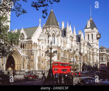 La Royal Courts of Justice, The Strand, City of westminster, Greater London, Angleterre, Royaume-Uni Banque D'Images