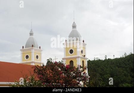 Capitólio, Minas Gerais, Brésil, 28 Novembre 2019. Église Mère De São Sebastião Dans La Ville De Capitólio Banque D'Images