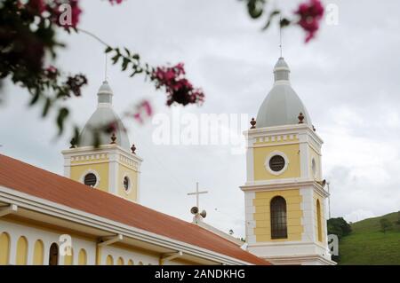 Capitólio, Minas Gerais, Brésil, 28 Novembre 2019. Église Mère De São Sebastião Dans La Ville De Capitólio Banque D'Images