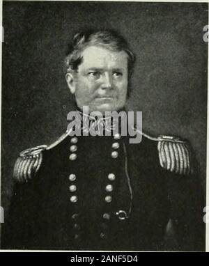 Le centenaire de l'académie militaire de West Point, New York1802-1902 . Généraux DE LA GUERRE DU MEXIQUE. Services d'^^Si diplômés en ar de 1812. 587 Greene ou en commande, risques peuvent être fairl whichunder}- pris certains de leurs successeurs de 1812 aurait provedsuicidal. À l'exception de}- onl la milice la plus brute, il est vrai, comme une déclaration, que le rang et le fichier et la plupart de la regi-mentale ont été beaucoup plus proches de leur idealsthan militaire étaient le plus de ceux qui à eu lieu pour la première fois les commandes haut.De ceux qui ont réalisé la stratégie générale il peut être suffi-samment pour sa} qu', wi Banque D'Images
